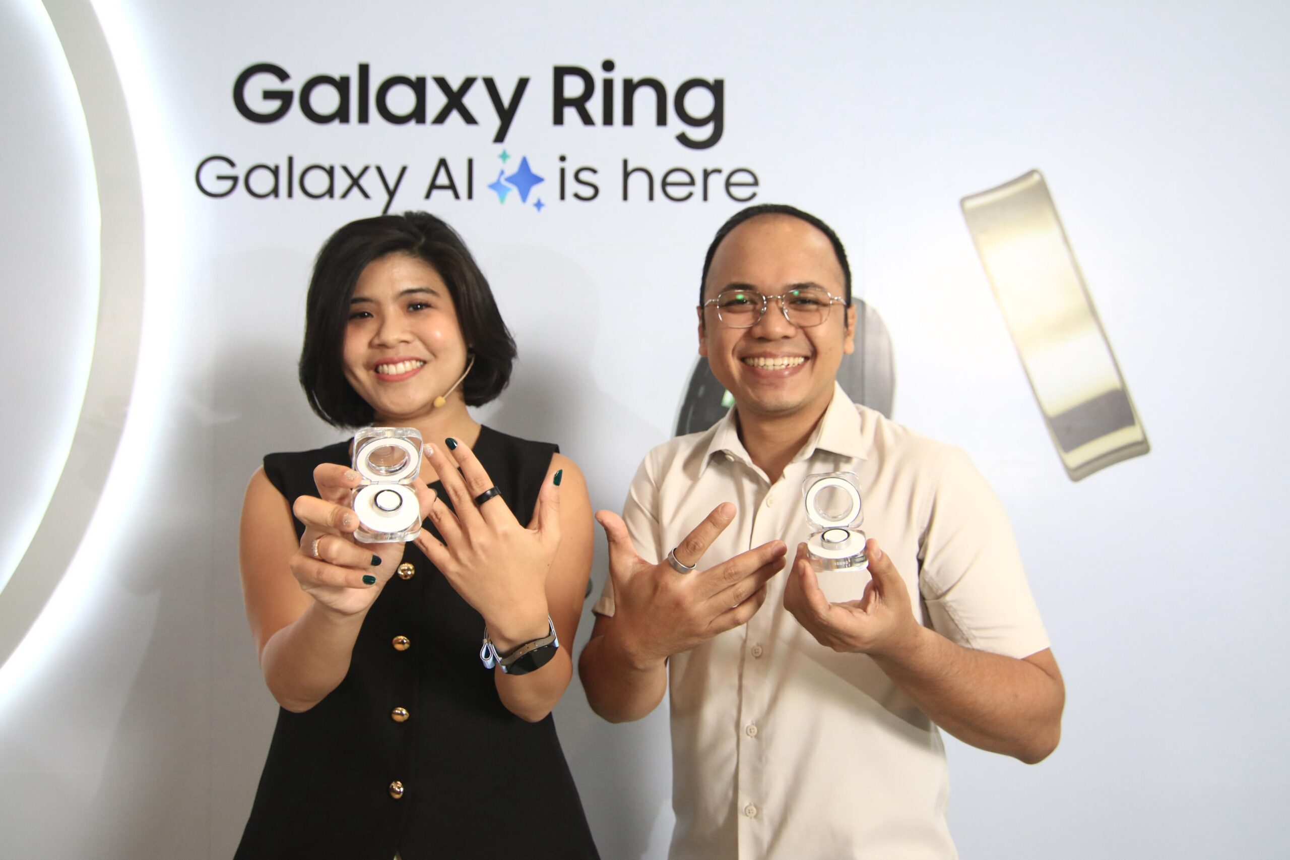 Galaxy Ring