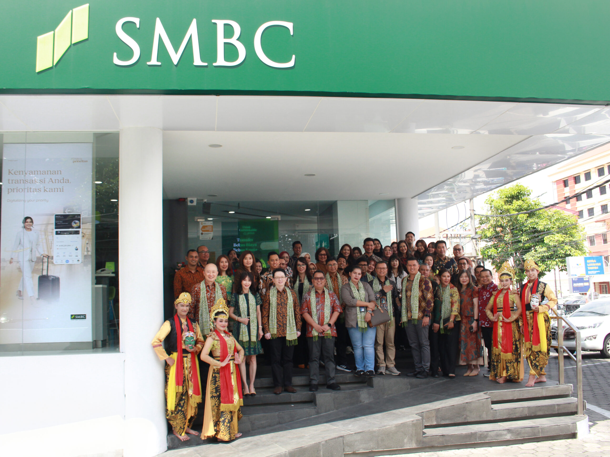 SMBC